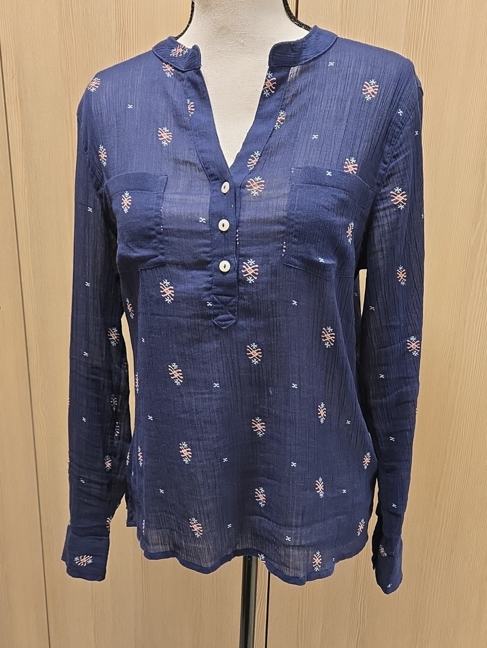 Carve Designs Navy Sheer Split-Neck Tunic